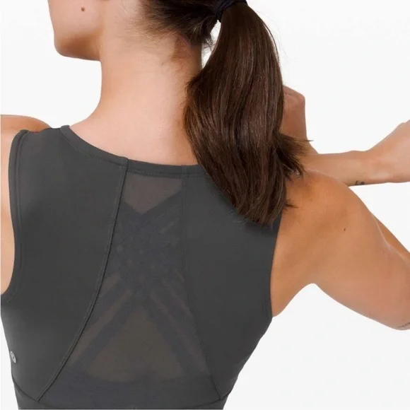 EUC Lululemon Hotty Hot Cropped Tank Graphite Grey 2 - Picture 3 of 12